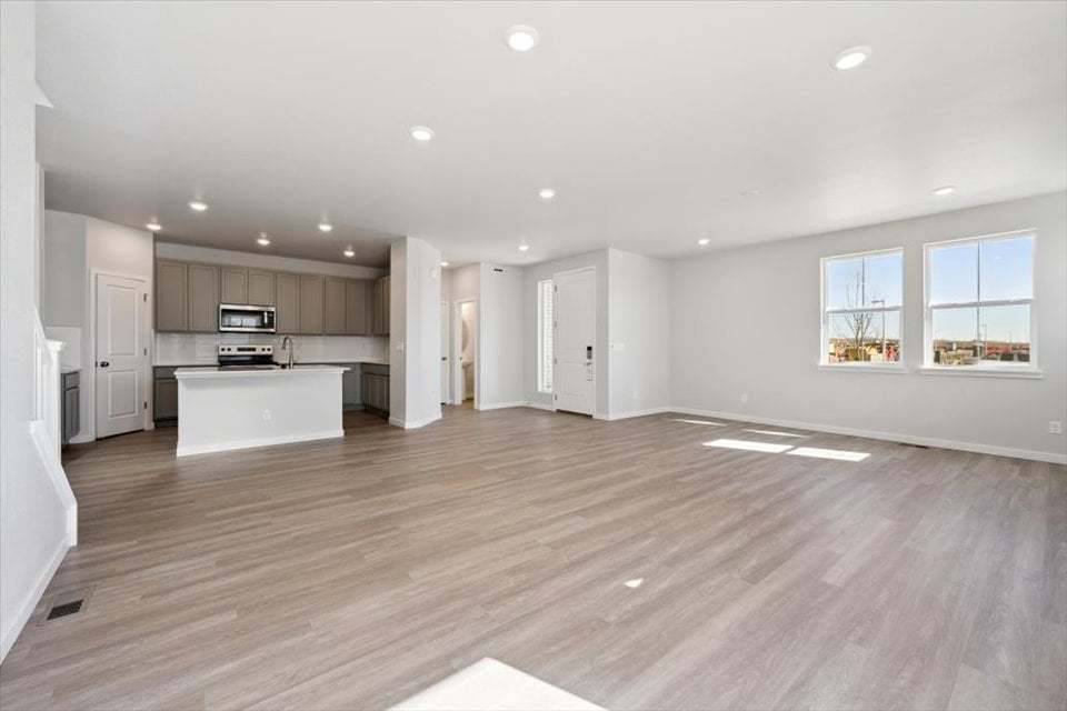 4709 N. Valdai Court (The Madison | Residence 330) - floorplan image