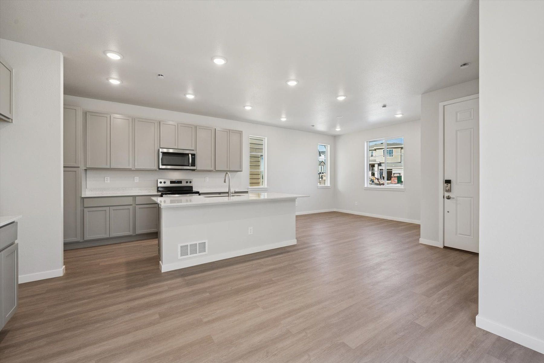 22696 E. 47th Place (The Rosewood | Residence 21225) - floorplan image