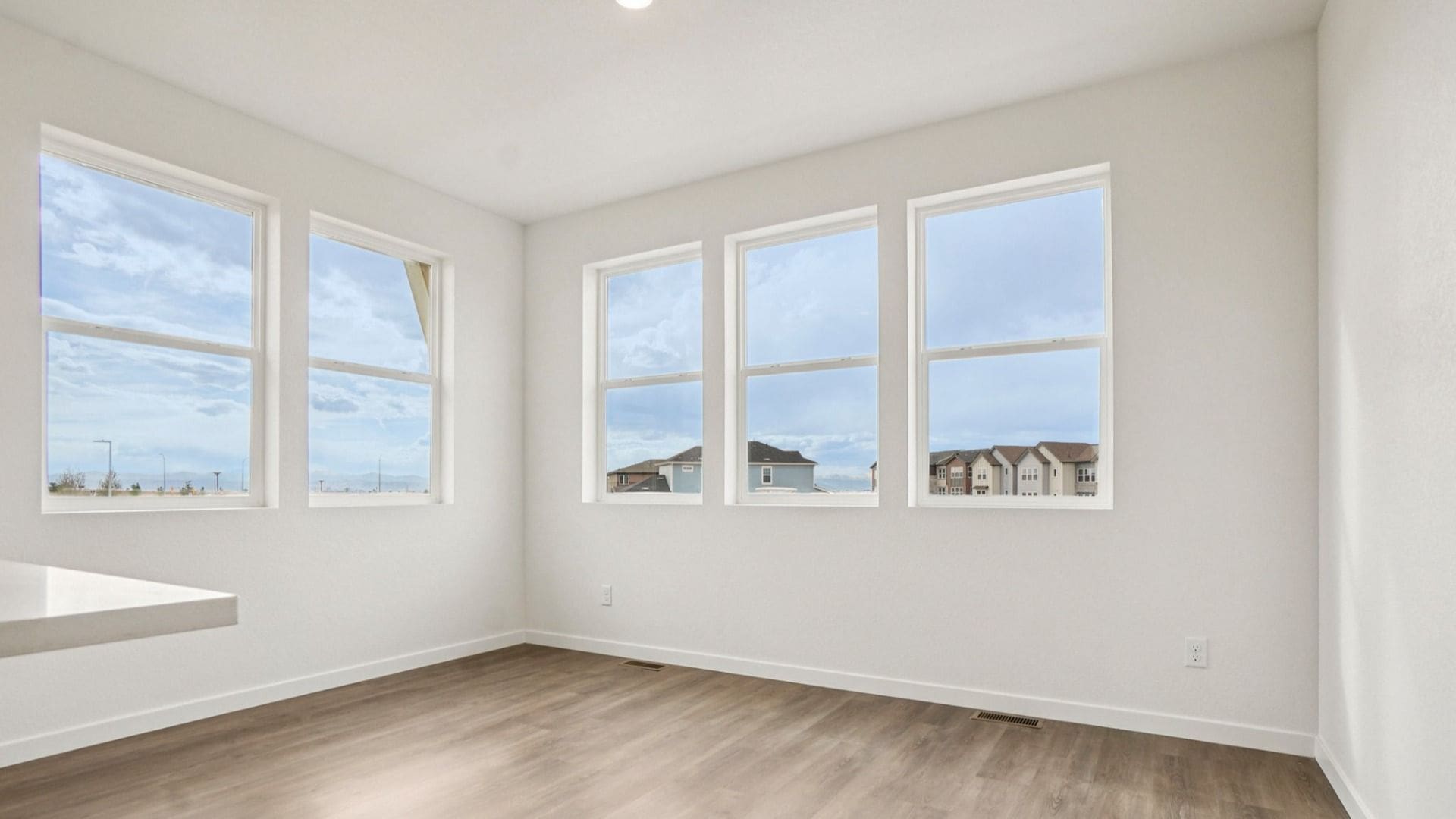 5433 N. Eaton Park Way (Harvard) - imagen de planta
