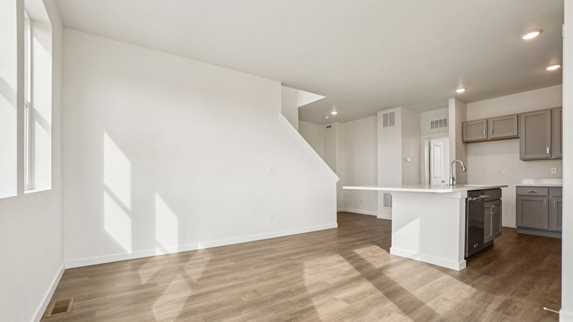 5433 N. Eaton Park Way (Harvard) - imagen de planta