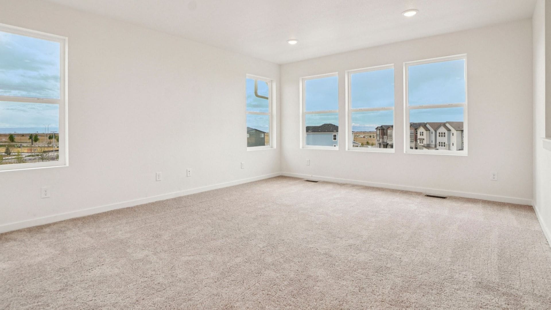 5433 N. Eaton Park Way (Harvard) - imagen de planta
