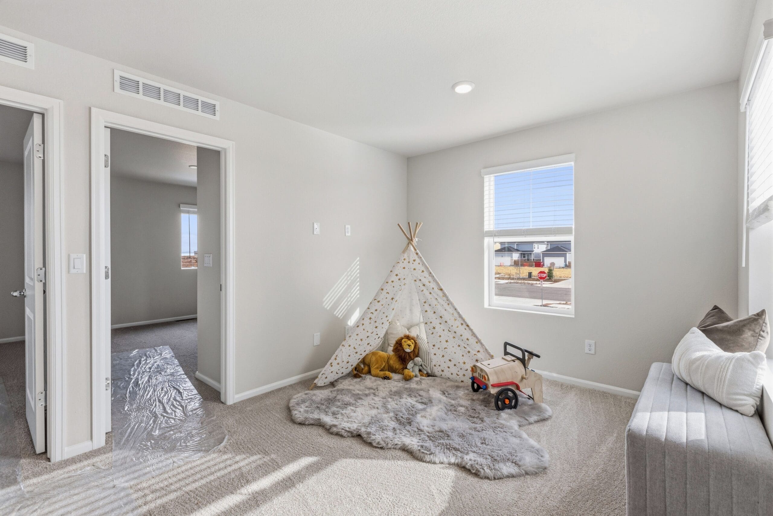 5422 N. Denali Boulevard (Plan 2214) - floorplan image