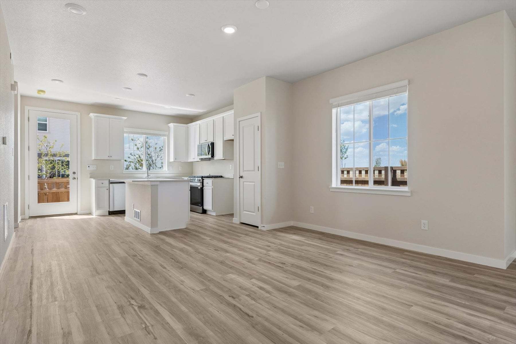 22739 E. 47th Drive (The Ember | Residence MC213) - floorplan image