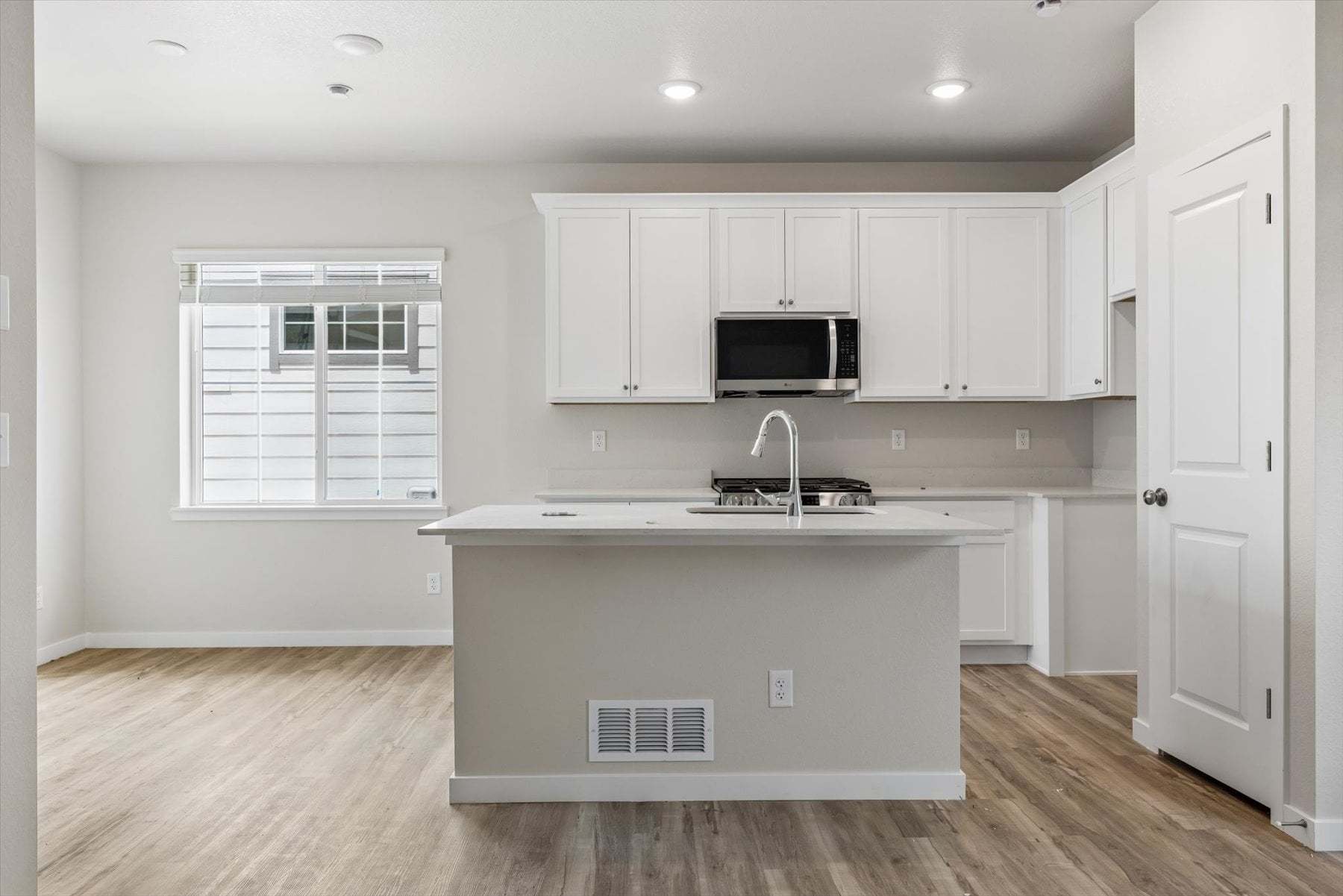 22759 E. 47th Drive (The Edge | Residence MC211) - floorplan image