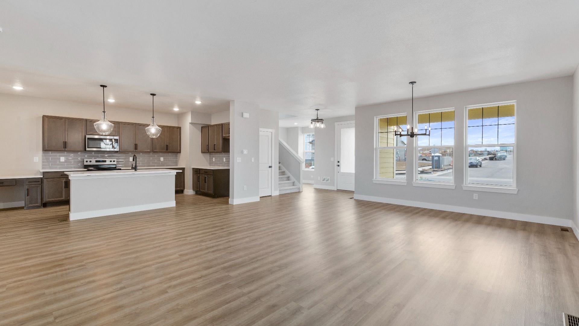 24190 E 54th Pl (Adonis) - floorplan image