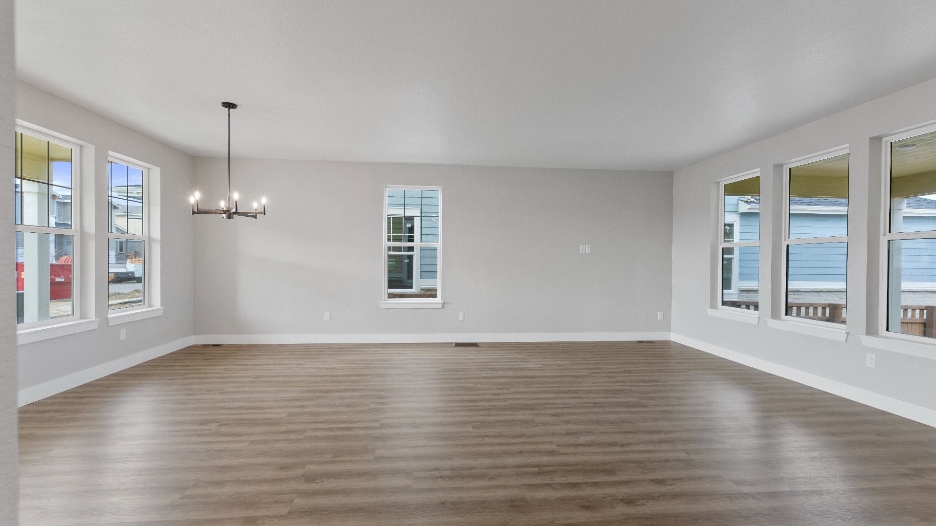 24190 E 54th Pl (Adonis) - floorplan image