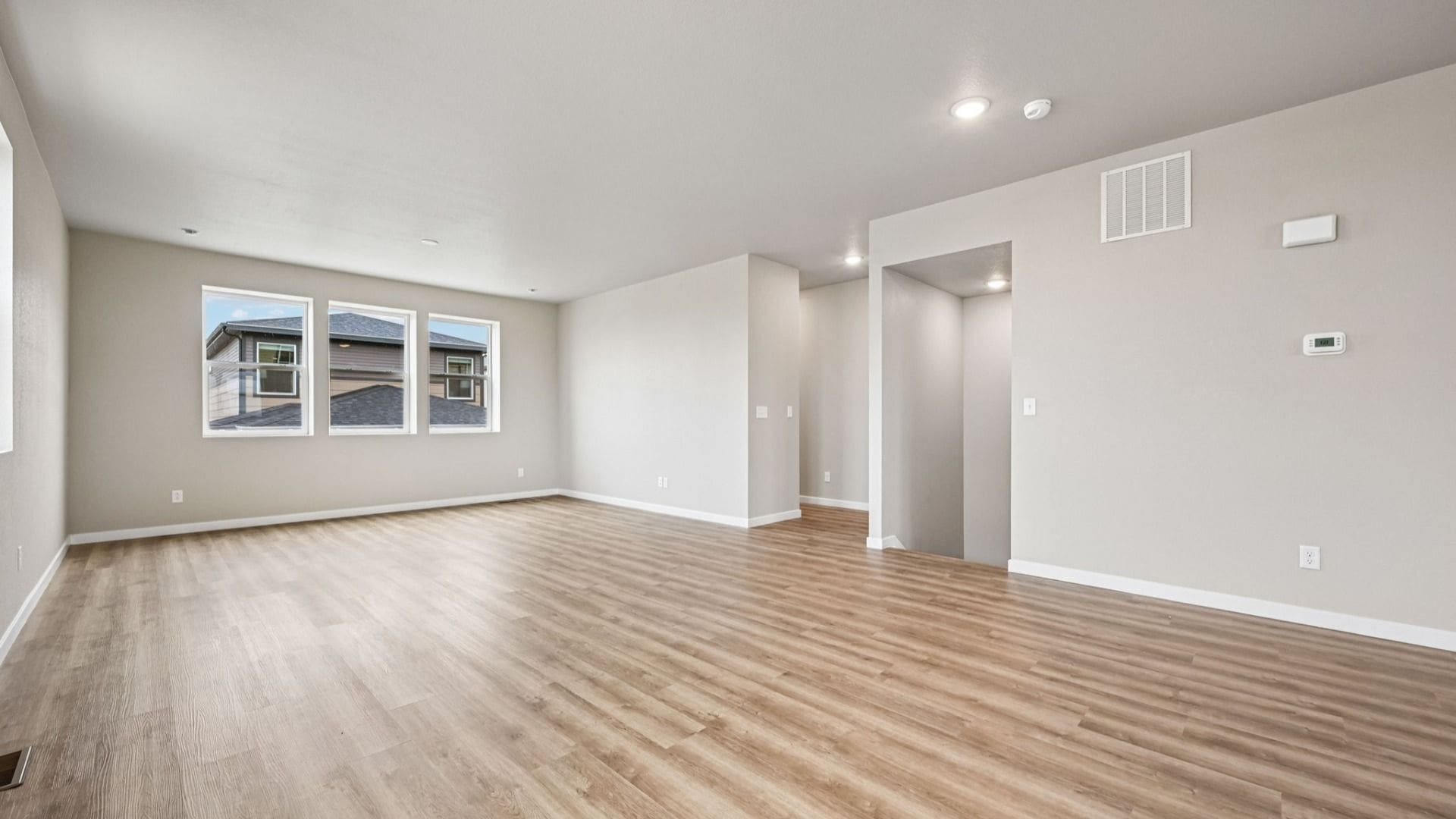 24111 E 54th Pl (Lincoln) - floorplan image