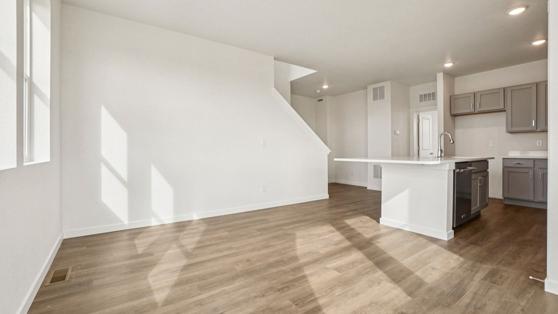 24141 E 54th Pl (Harvard) - imagen del plano de la vivienda