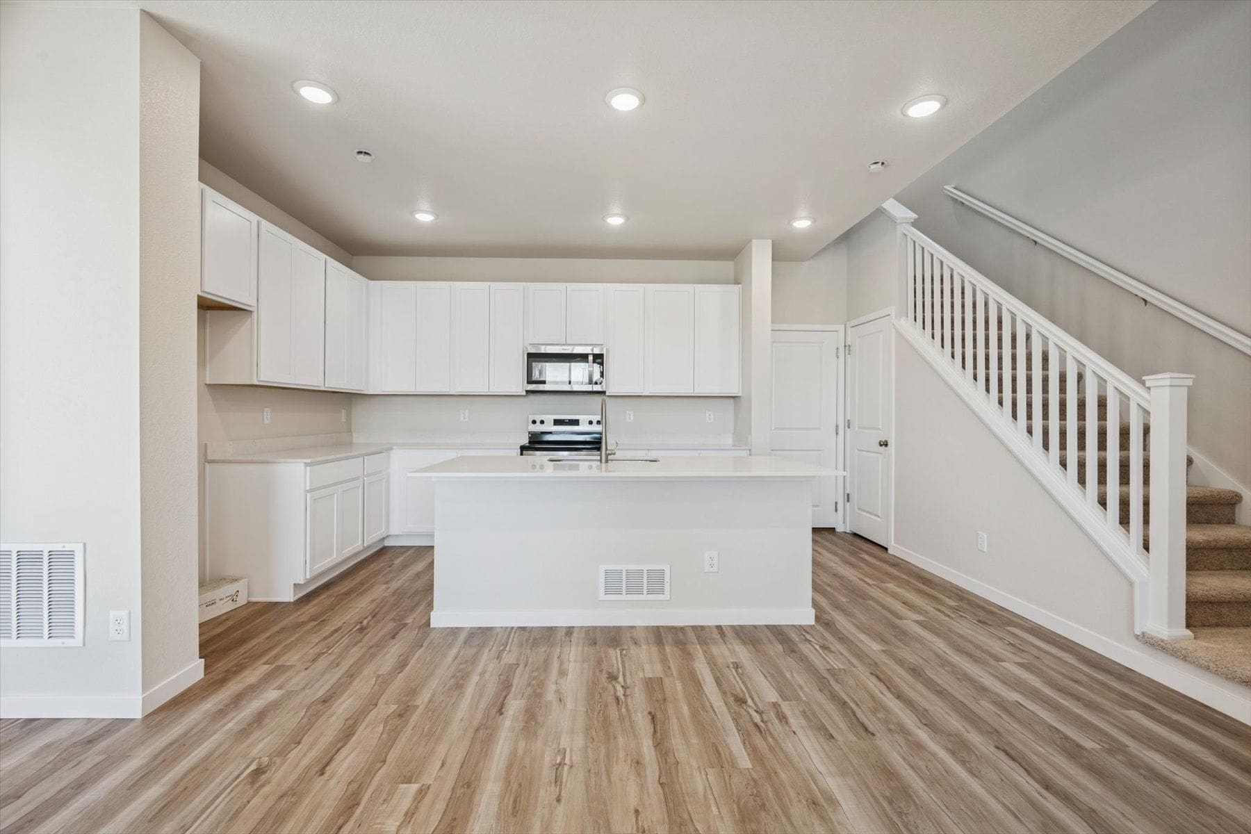Calle Versailles, 4613 N. (The Bellmont | Residencia 21224) - imagen del plano de planta
