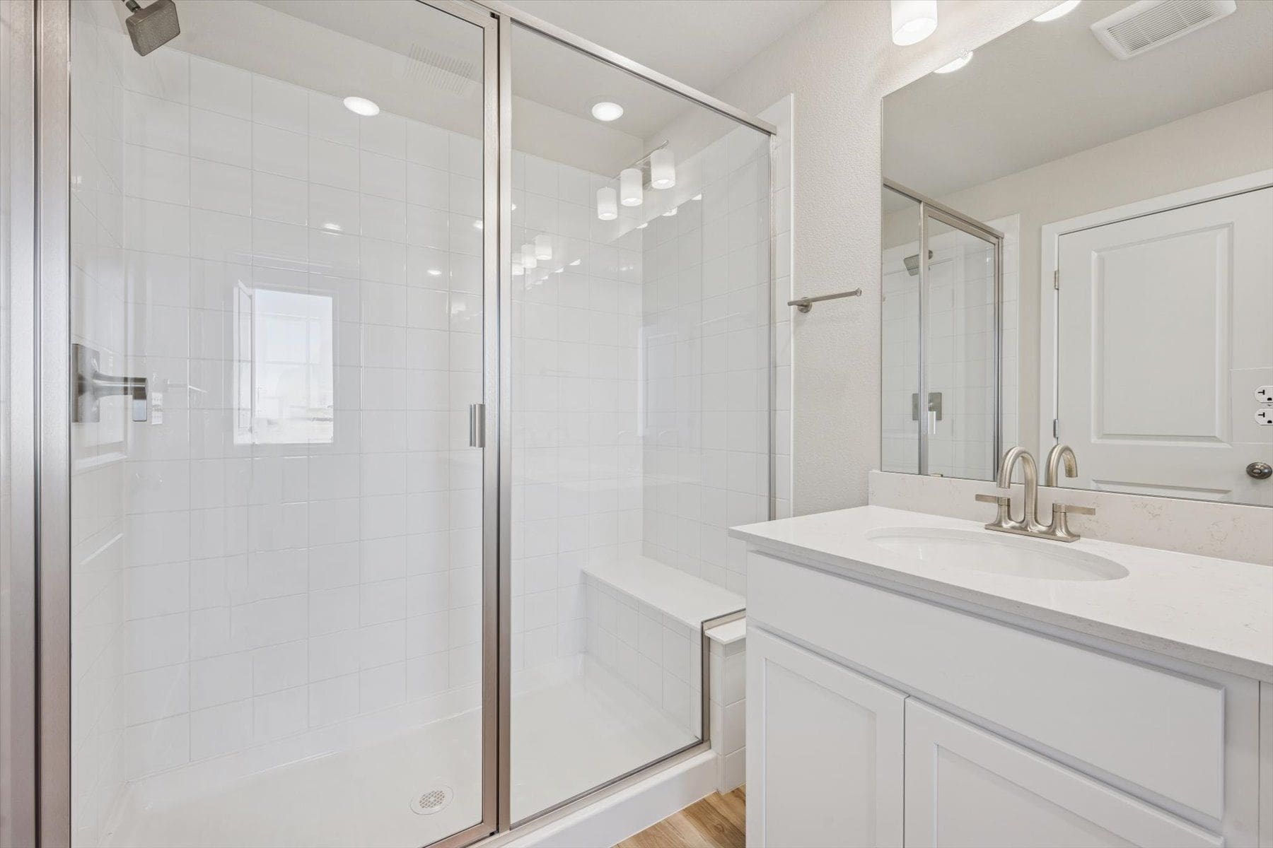 Calle Versailles, 4593 N. (The Bellmont | Residencia 21224) - imagen del plano de la vivienda
