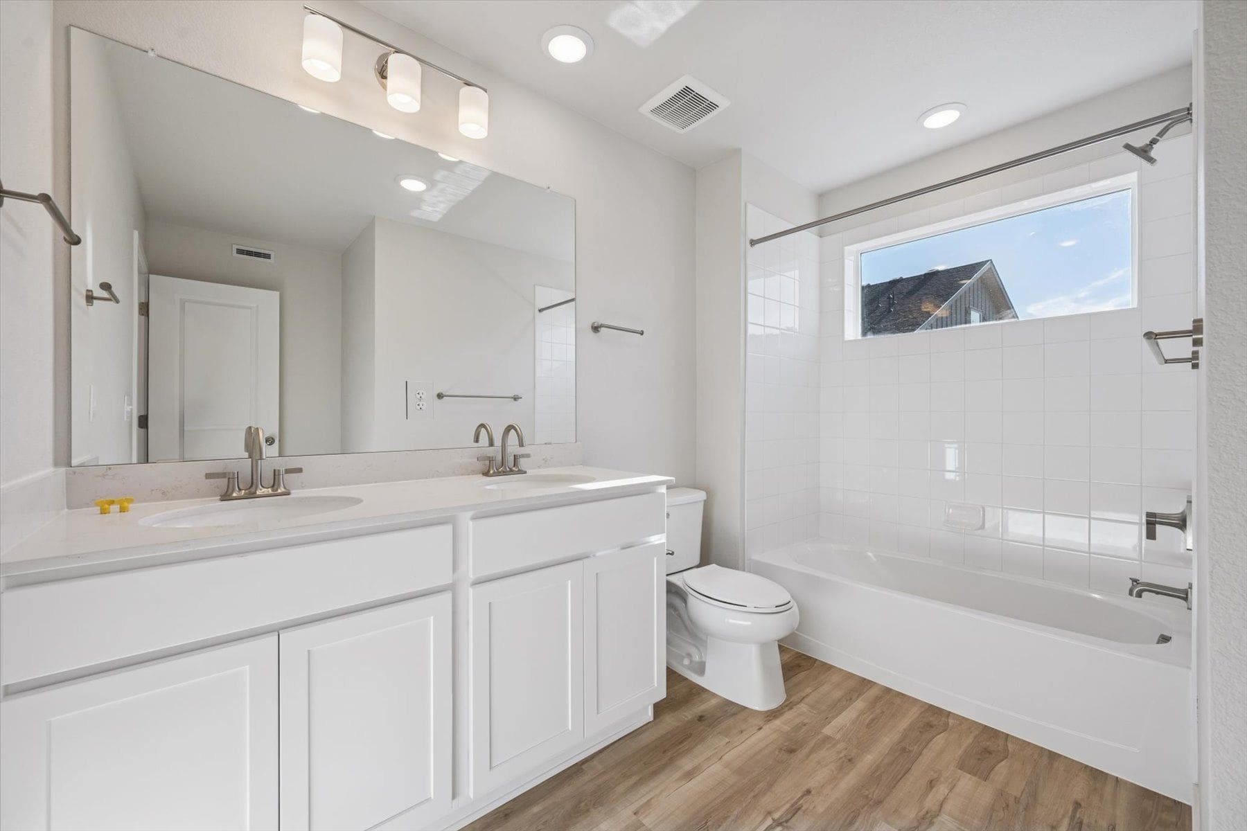 Calle Versailles, 4613 N. (The Bellmont | Residencia 21224) - imagen del plano de planta